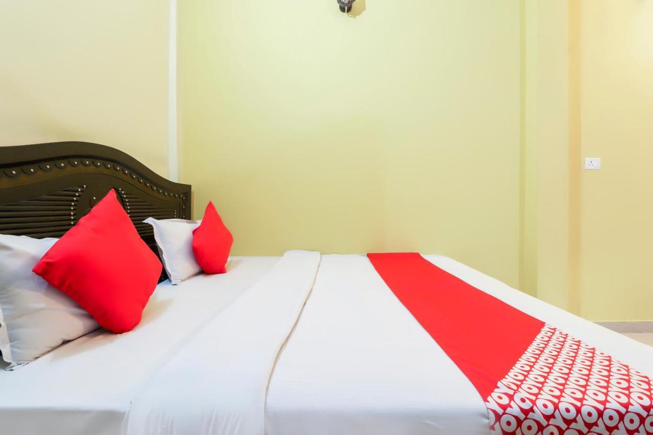 Oyo Hotel Rajendra Khalilabad Dış mekan fotoğraf