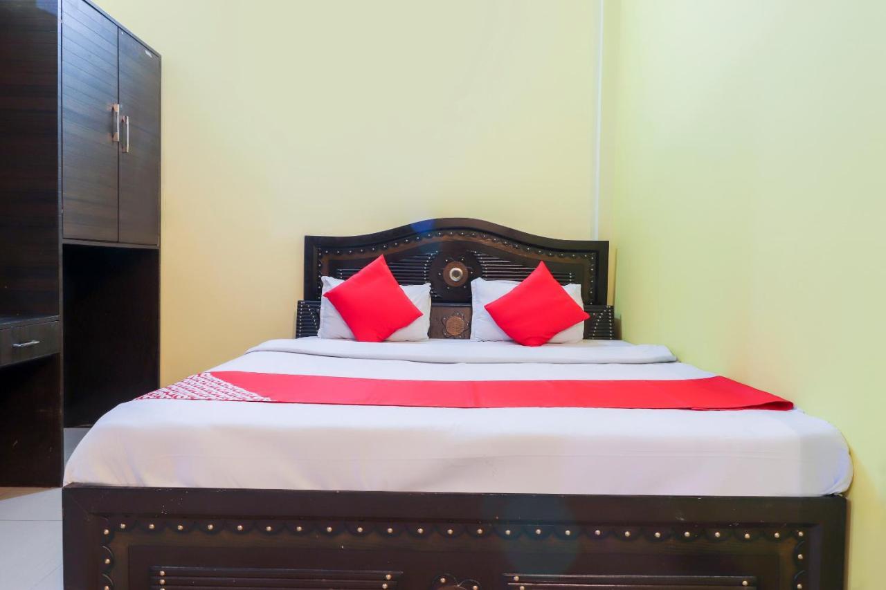 Oyo Hotel Rajendra Khalilabad Dış mekan fotoğraf