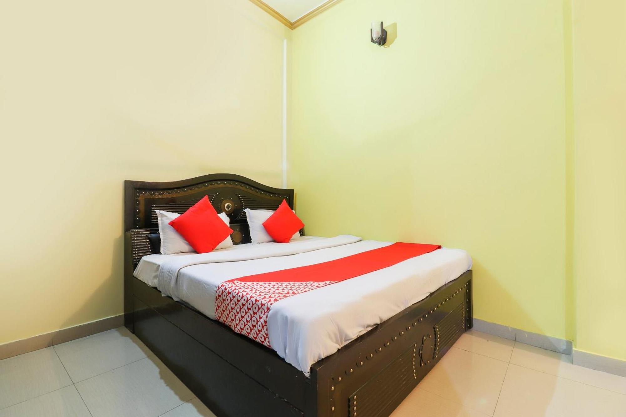 Oyo Hotel Rajendra Khalilabad Dış mekan fotoğraf